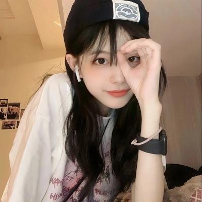邪恶的蕾丝莉